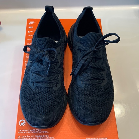 Nike Shoes - Women’s Nike Epic React Flyknit 2